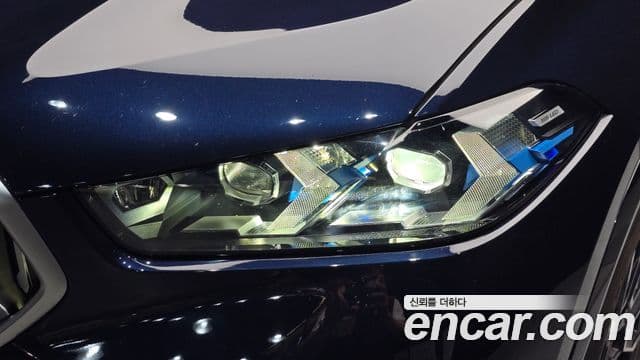 BMW X6 2025 — Photo 17/30