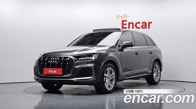 Audi Q7 2021 — Şəkil 1/20