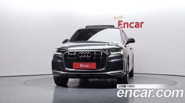 Audi Q7 2021 — Şəkil 3/20