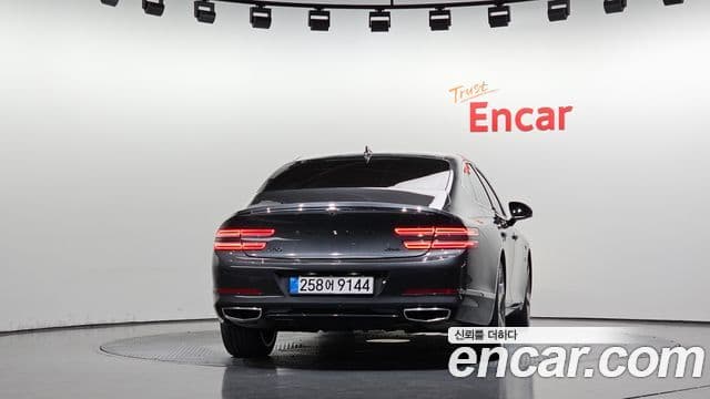 Genesis G80 2020 — Photo 12/20