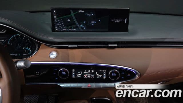 Genesis GV70 2023 — Photo 31/35