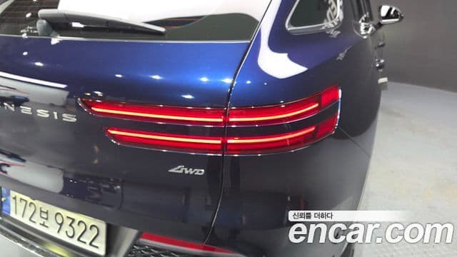 Genesis GV70 2023 — Photo 10/35