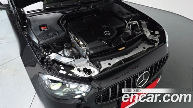 Mercedes-Benz E-Class 2023 — Фото 6/20
