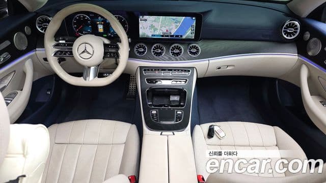 Mercedes-Benz E-Class 2023 — Фото 7/20