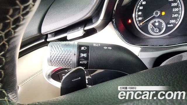 Genesis GV70 2021 — Photo 6/37