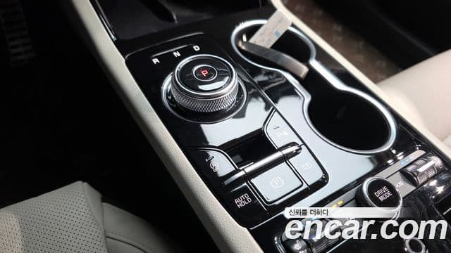 Kia K5 2024 — Photo 8/43