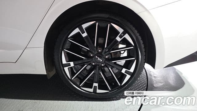 Kia K5 2024 — Photo 35/43