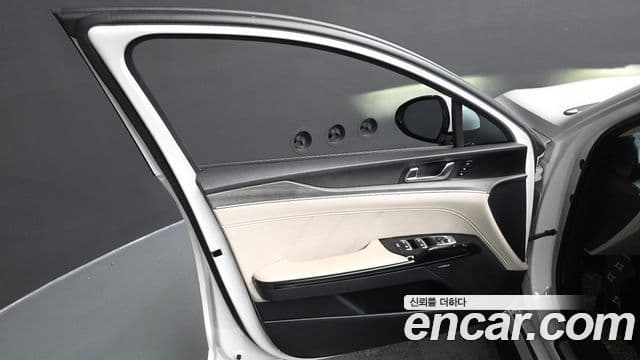 Kia K5 2024 — Photo 12/43