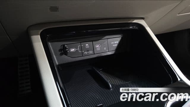 Kia K5 2024 — Photo 29/43