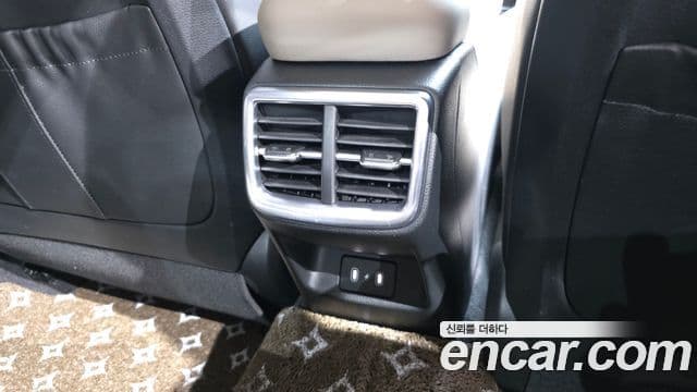 Kia K5 2024 — Photo 36/43