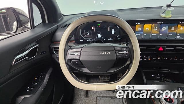 Kia Sportage 2025 — Photo 13/20