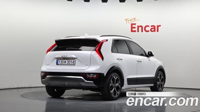 Kia Niro 2023 — Şəkil 2/20