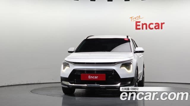 Kia Niro 2023 — Şəkil 3/20