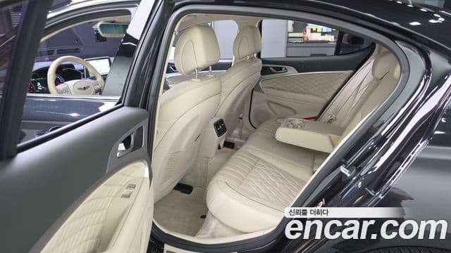 Genesis G70 2019 — Şəkil 11/20