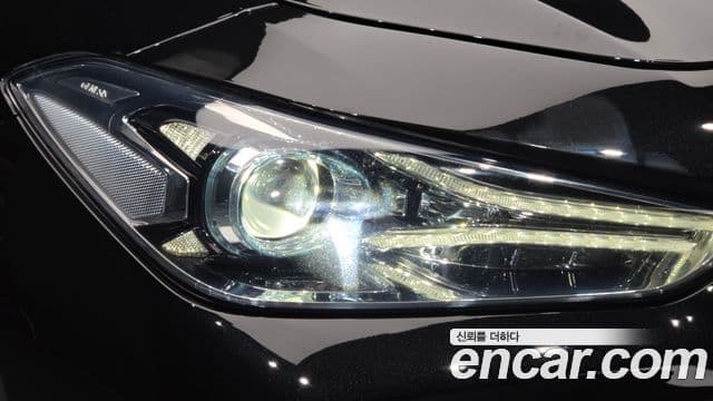 Genesis G70 2019 — ფოტო 32/33