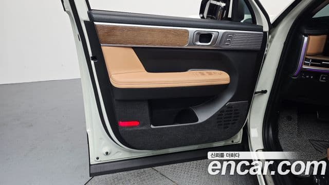 Hyundai Santa Fe 2025 — Photo 27/40
