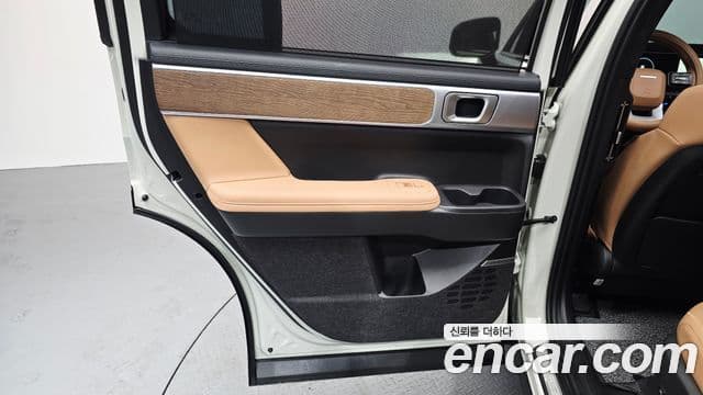 Hyundai Santa Fe 2025 — Photo 5/40