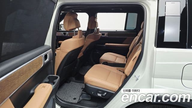 Hyundai Santa Fe 2025 — Photo 15/40