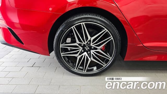 Kia Stinger Meister 2021 — ფოტო 15/20