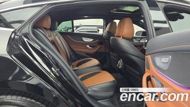 Mercedes-Benz AMG GT 2021 — Photo 10/20