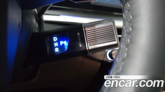 Hyundai Grandeur 2025 — Фото 8/20