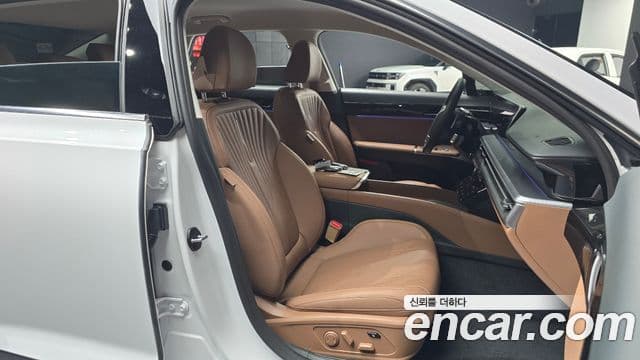Hyundai Grandeur Hybrid 2025 — Şəkil 17/31