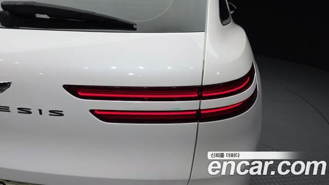 Genesis GV70 2021 — Şəkil 9/31