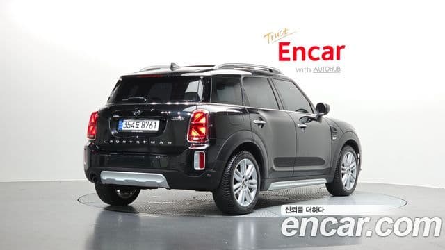 Mini Cooper Countryman 2023 — ფოტო 2/20