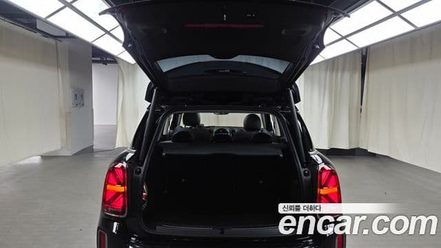 Mini Cooper Countryman 2023 — ფოტო 16/20