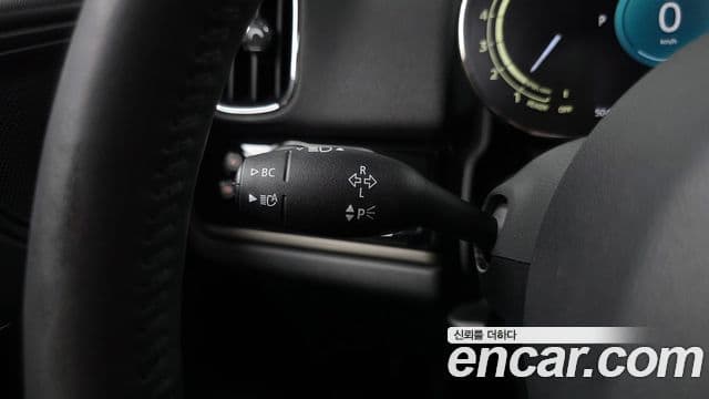 Mini Cooper Countryman 2023 — ფოტო 18/20