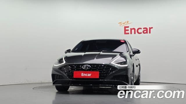 Hyundai Sonata 2021 — ფოტო 3/20