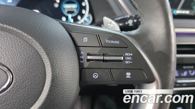 Hyundai Sonata 2021 — ფოტო 17/20