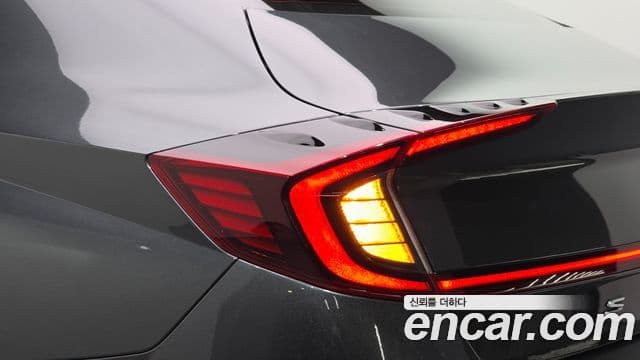 Hyundai Sonata Hybrid 2021 — Şəkil 2/36
