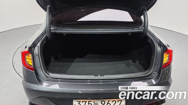 Hyundai Sonata Hybrid 2021 — Şəkil 1/36