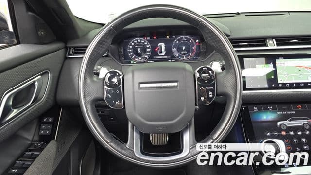 Land Rover Range Rover Velar 2019 — Фото 13/20