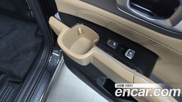 Kia Sorento 2024 — Photo 19/32