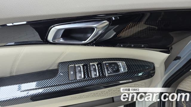 Kia Carnival 2024 — Photo 12/39