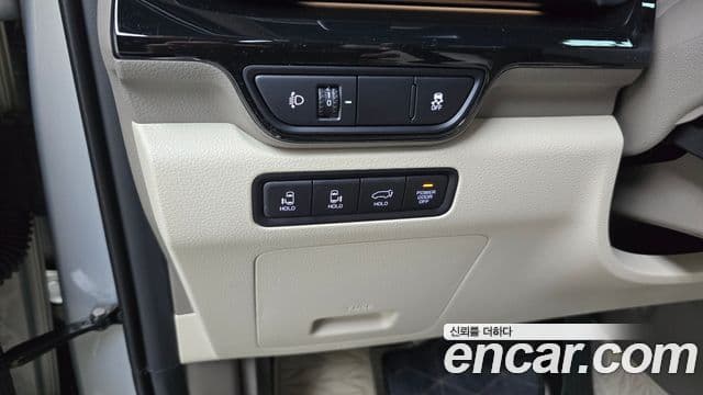 Kia Carnival 2024 — Photo 34/39