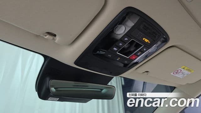 Kia Carnival 2024 — Photo 29/39