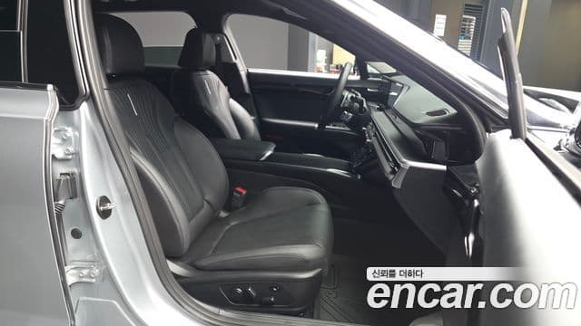 Hyundai Grandeur Hybrid 2026 — Photo 2/30