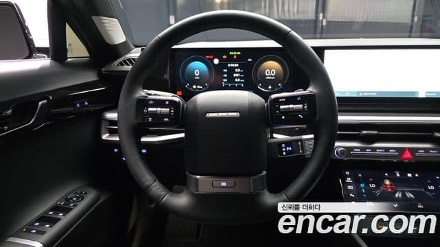 Hyundai Grandeur Hybrid 2026 — Photo 25/30
