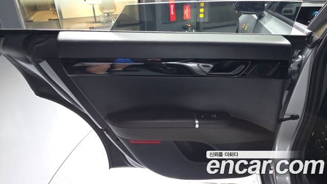 Hyundai Grandeur Hybrid 2026 — Photo 19/30