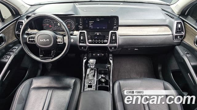 Kia Sorento 2022 — Фото 7/20