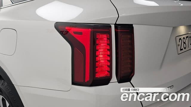 Kia Sorento 2022 — ფოტო 8/34