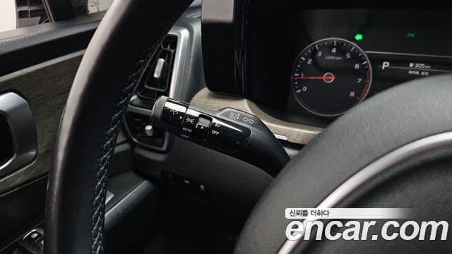 Kia Sorento 2022 — ფოტო 23/34