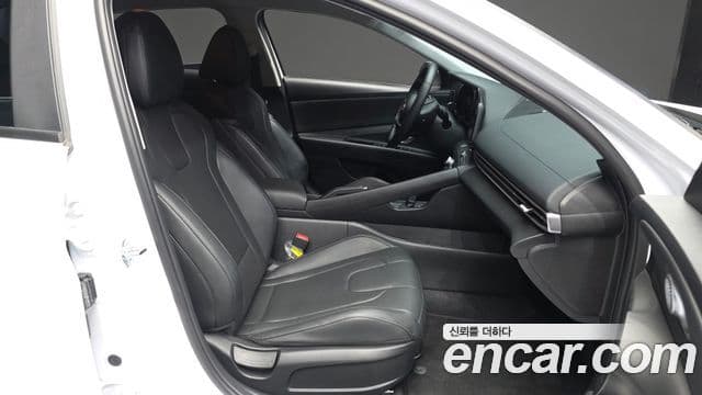Hyundai Avante 2023 — ფოტო 11/20