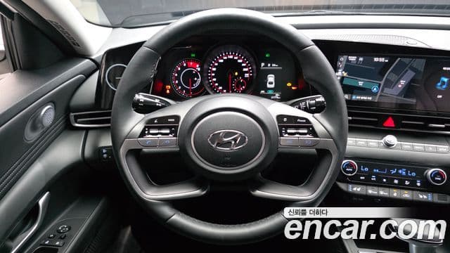 Hyundai Avante 2023 — ფოტო 13/20
