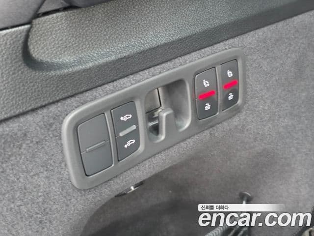 Audi Q7 2026 — ფოტო 18/20