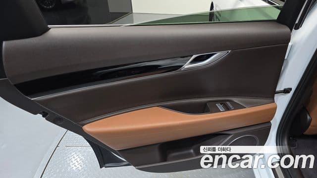 Genesis G80 2021 — Şəkil 15/30