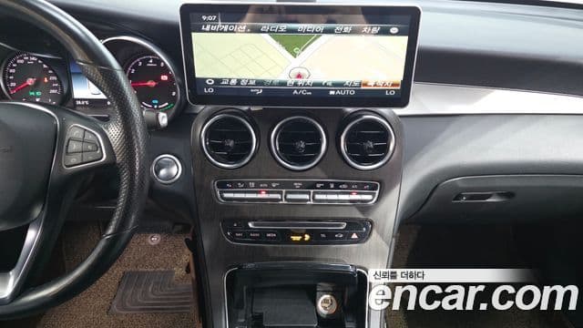 Mercedes-Benz GLC-Class 2019 — Фото 15/20